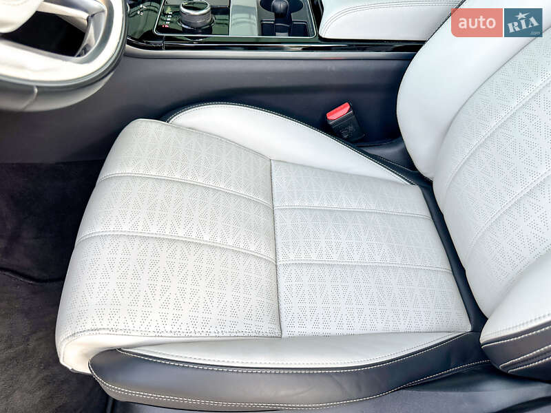 Внедорожник / Кроссовер Land Rover Range Rover Velar 2017 в Киеве