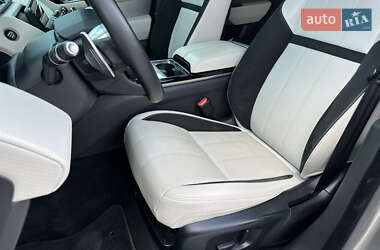 Внедорожник / Кроссовер Land Rover Range Rover Velar 2018 в 