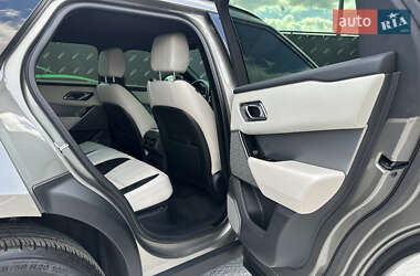 Внедорожник / Кроссовер Land Rover Range Rover Velar 2018 в 