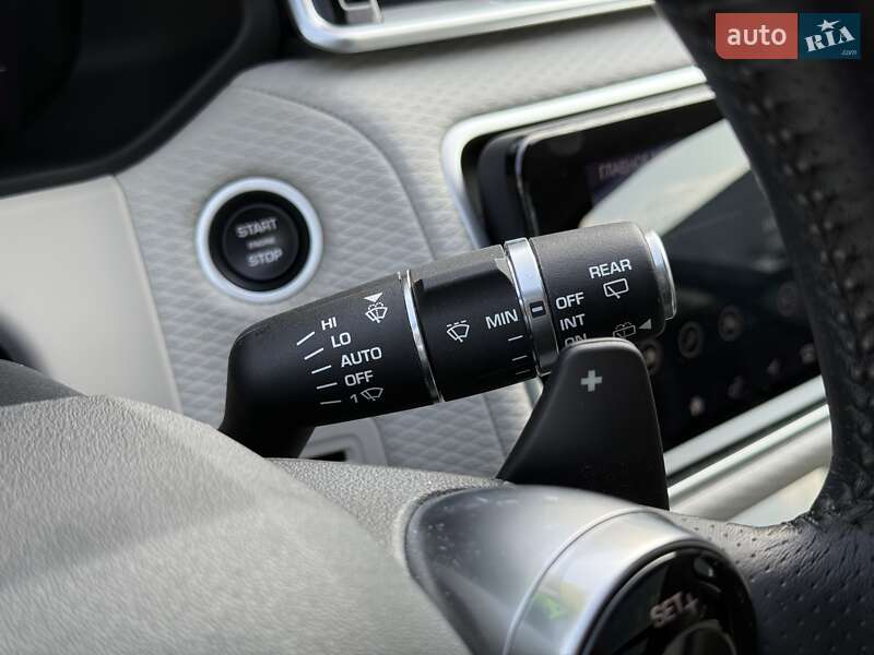 Внедорожник / Кроссовер Land Rover Range Rover Velar 2020 в Киеве