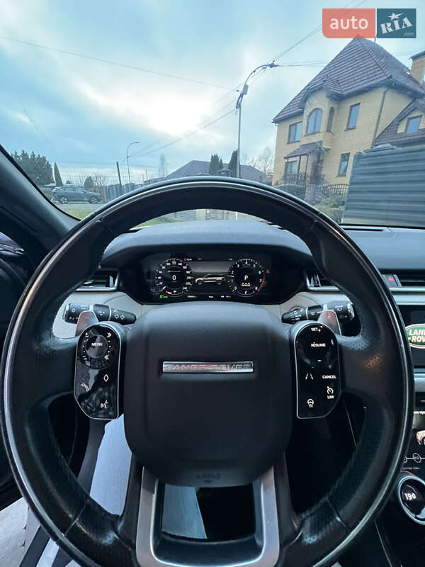 Внедорожник / Кроссовер Land Rover Range Rover Velar 2019 в Вишневом