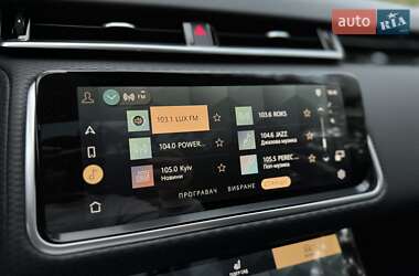 Внедорожник / Кроссовер Land Rover Range Rover Velar 2022 в 