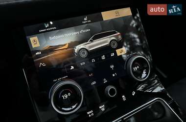 Внедорожник / Кроссовер Land Rover Range Rover Velar 2022 в 