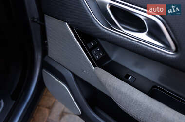 Внедорожник / Кроссовер Land Rover Range Rover Velar 2019 в 