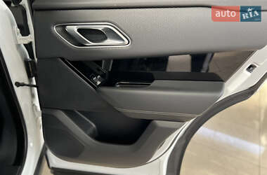 Внедорожник / Кроссовер Land Rover Range Rover Velar 2017 в 