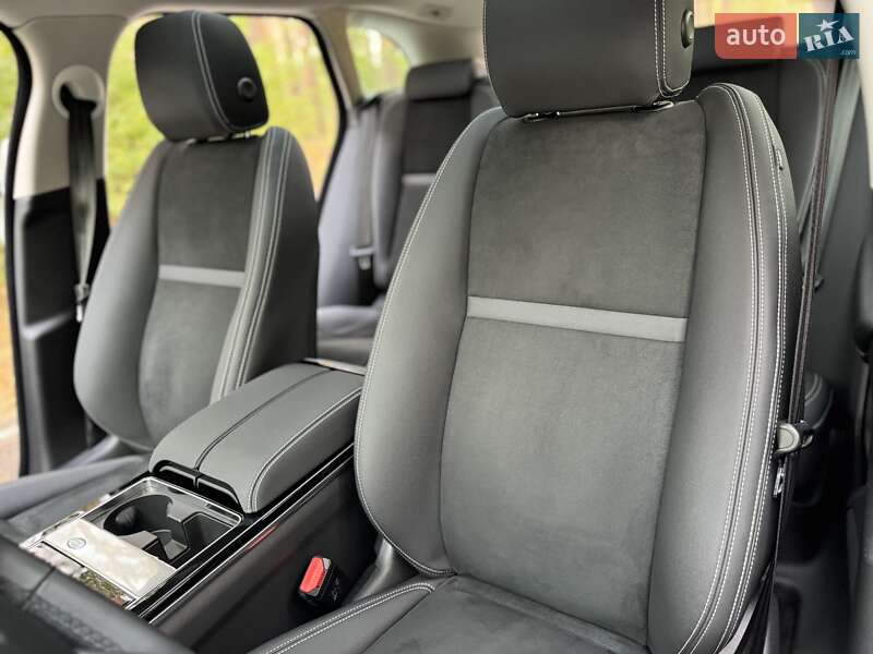 Внедорожник / Кроссовер Land Rover Range Rover Velar 2022 в Киеве