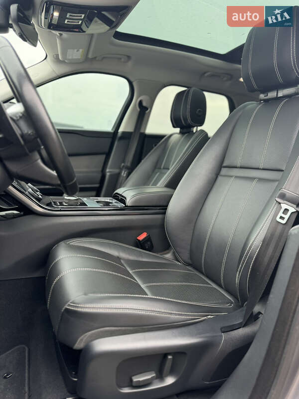 Внедорожник / Кроссовер Land Rover Range Rover Velar 2018 в Киеве