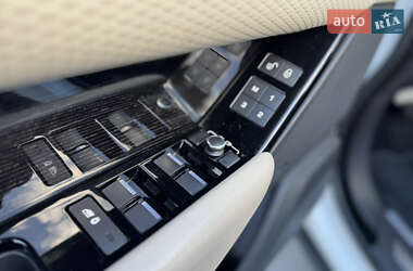 Внедорожник / Кроссовер Land Rover Range Rover Velar 2017 в 