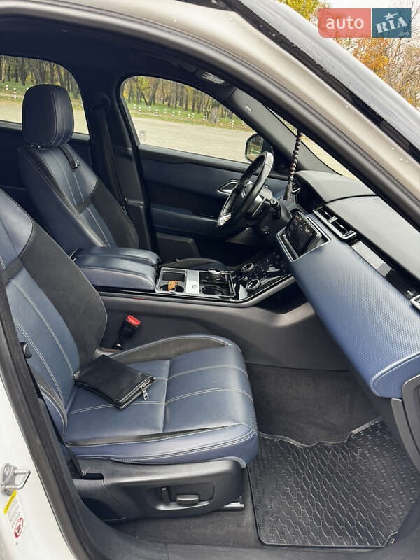 Позашляховик / Кросовер Land Rover Range Rover Velar 2017 в Рівному