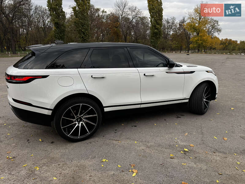 Позашляховик / Кросовер Land Rover Range Rover Velar 2017 в Рівному