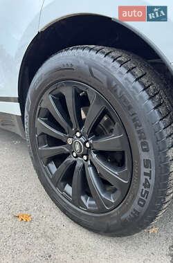 Внедорожник / Кроссовер Land Rover Range Rover Velar 2018 в 