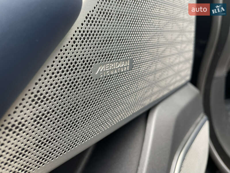 Позашляховик / Кросовер Land Rover Range Rover Velar 2017 в Києві фото 9 Позашляховик / Кросовер Land Rover Range Rover Velar 2017 в Києві