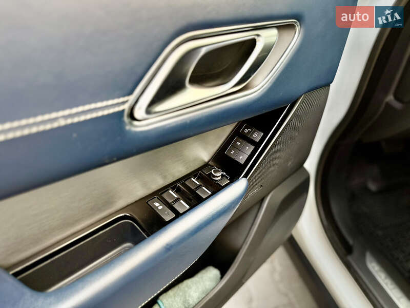 Внедорожник / Кроссовер Land Rover Range Rover Velar 2017 в Тернополе фото 51 Внедорожник / Кроссовер Land Rover Range Rover Velar 2017 в Тернополе