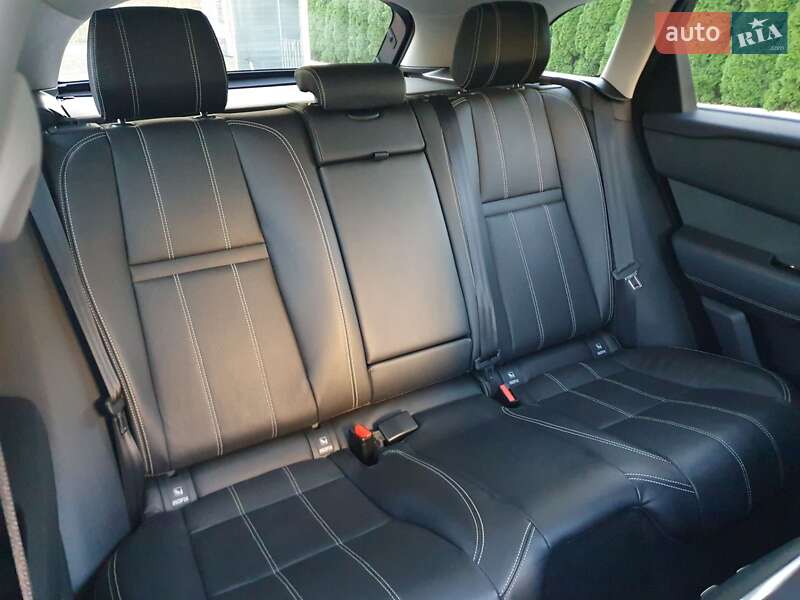 Позашляховик / Кросовер Land Rover Range Rover Velar 2017 в Києві