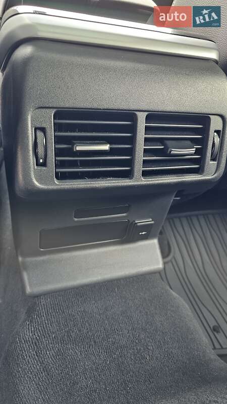 Внедорожник / Кроссовер Land Rover Range Rover Velar 2022 в Виннице