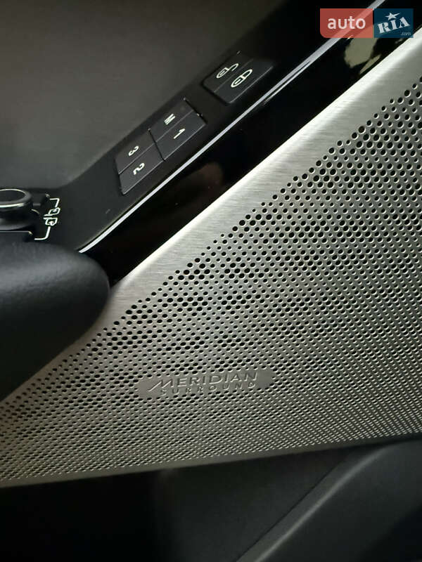 Позашляховик / Кросовер Land Rover Range Rover Velar 2019 в Львові фото 19 Позашляховик / Кросовер Land Rover Range Rover Velar 2019 в Львові