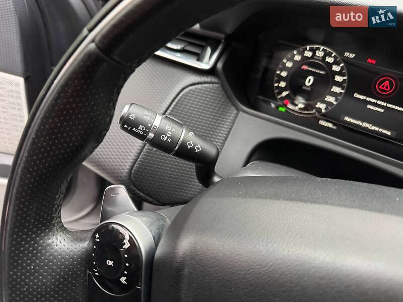 Позашляховик / Кросовер Land Rover Range Rover Velar 2018 в Києві фото 16 Позашляховик / Кросовер Land Rover Range Rover Velar 2018 в Києві