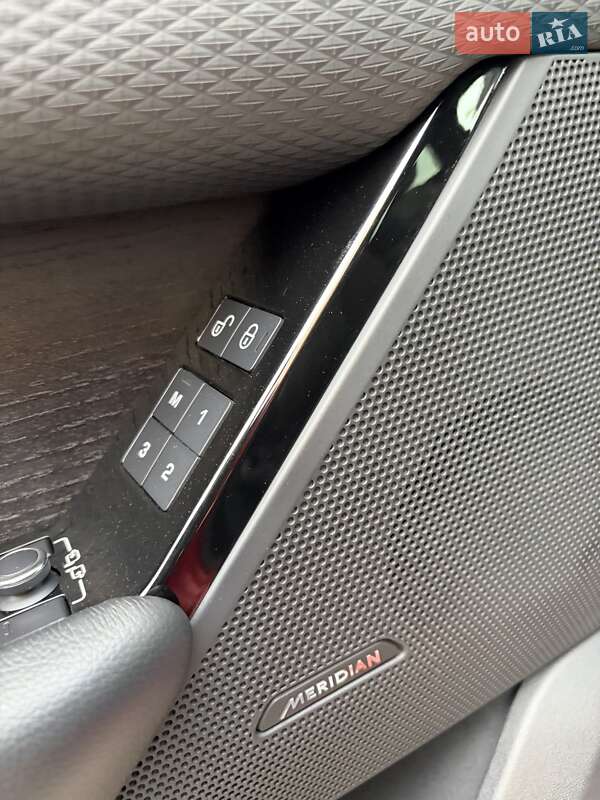 Позашляховик / Кросовер Land Rover Range Rover Velar 2019 в Києві