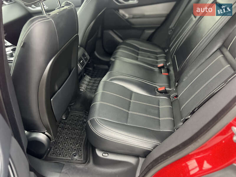 Внедорожник / Кроссовер Land Rover Range Rover Velar 2018 в Ужгороде