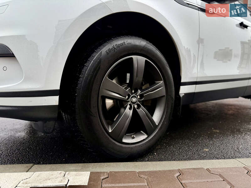 Позашляховик / Кросовер Land Rover Range Rover Velar 2017 в Києві фото 38 Позашляховик / Кросовер Land Rover Range Rover Velar 2017 в Києві