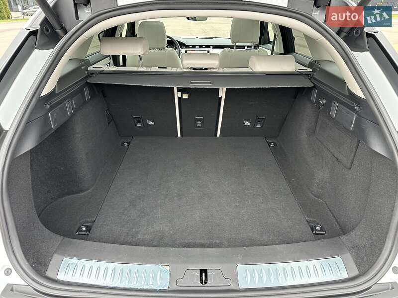 Позашляховик / Кросовер Land Rover Range Rover Velar 2019 в Києві фото 32 Позашляховик / Кросовер Land Rover Range Rover Velar 2019 в Києві