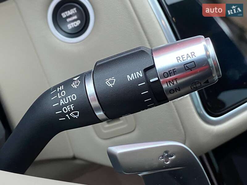 Внедорожник / Кроссовер Land Rover Range Rover Velar 2022 в Киеве