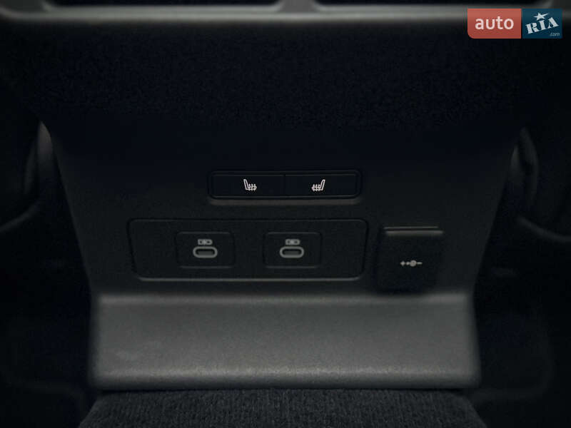 Внедорожник / Кроссовер Land Rover Range Rover Velar 2023 в Одессе фото 37 Внедорожник / Кроссовер Land Rover Range Rover Velar 2023 в Одессе