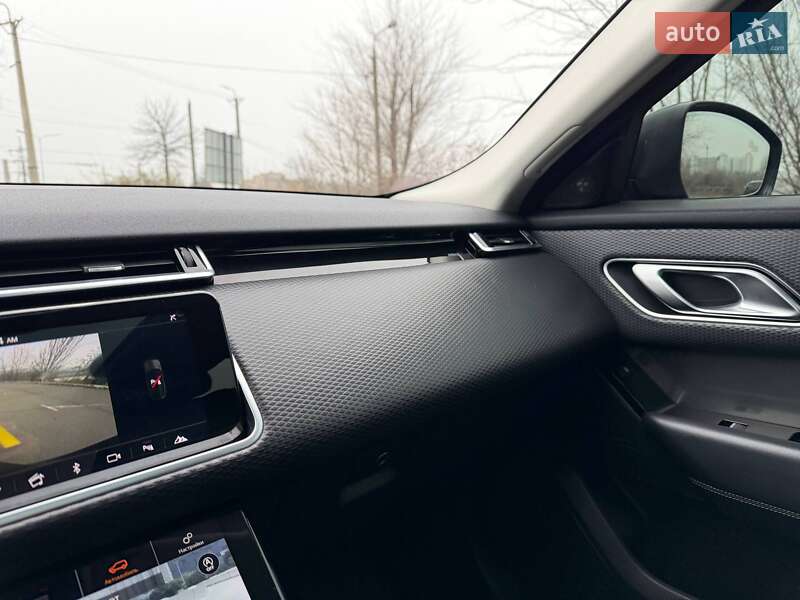 Позашляховик / Кросовер Land Rover Range Rover Velar 2017 в Кривому Розі