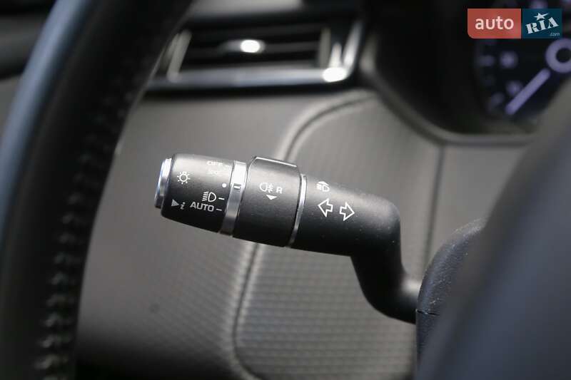 Позашляховик / Кросовер Land Rover Range Rover Velar 2018 в Києві фото 21 Позашляховик / Кросовер Land Rover Range Rover Velar 2018 в Києві