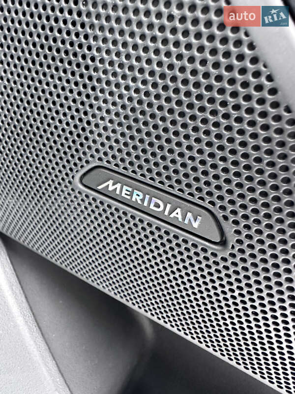 Позашляховик / Кросовер Land Rover Range Rover Velar 2019 в Фастові фото 26 Позашляховик / Кросовер Land Rover Range Rover Velar 2019 в Фастові