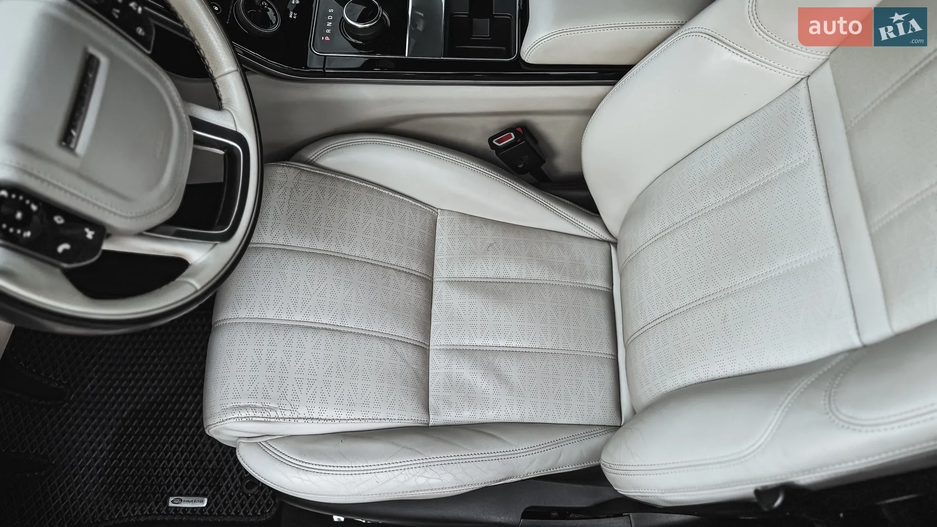 2018 Land Rover Range Rover Velar - мініатюра 32