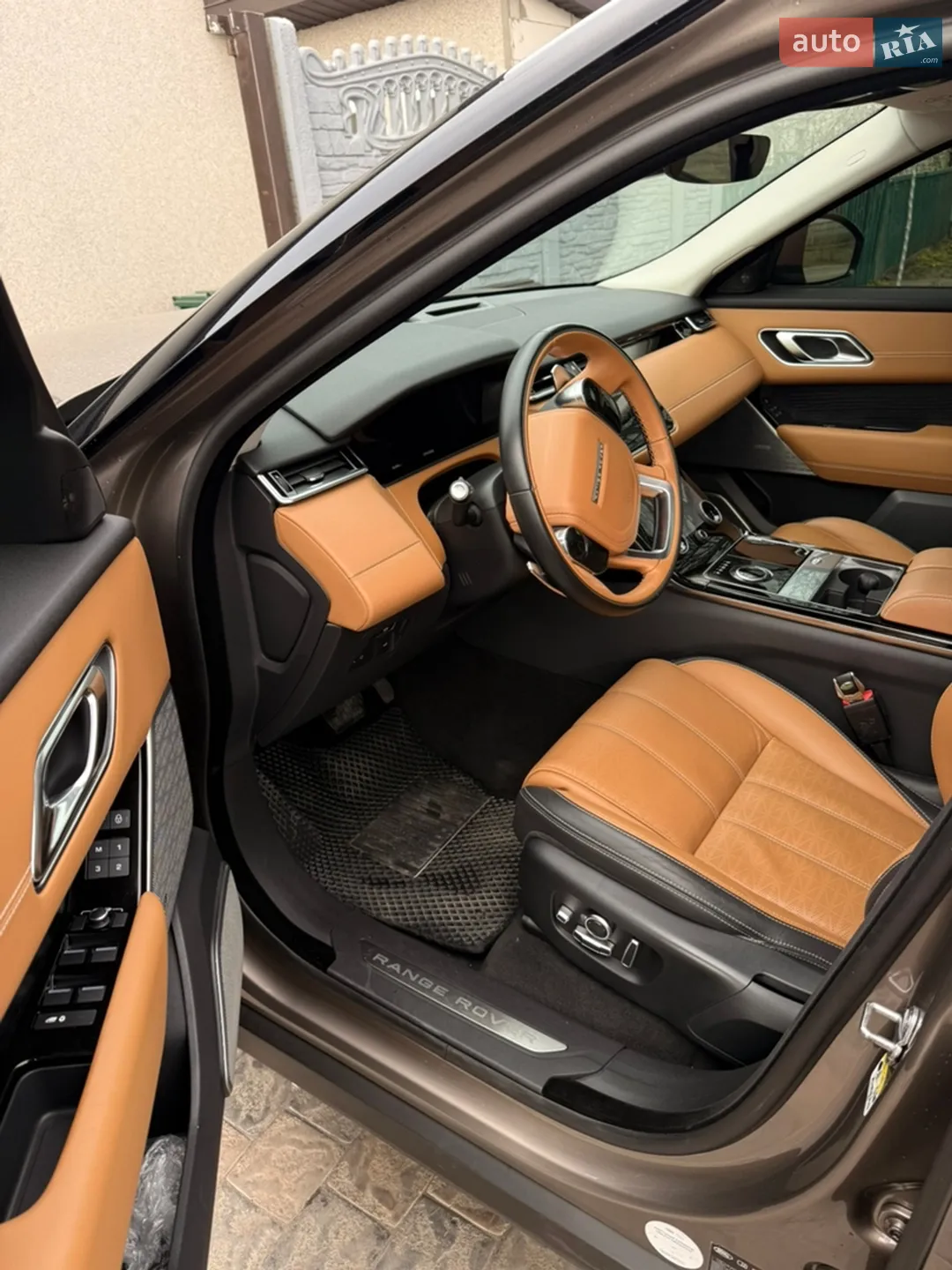 2017 Land Rover Range Rover Velar - мініатюра 12