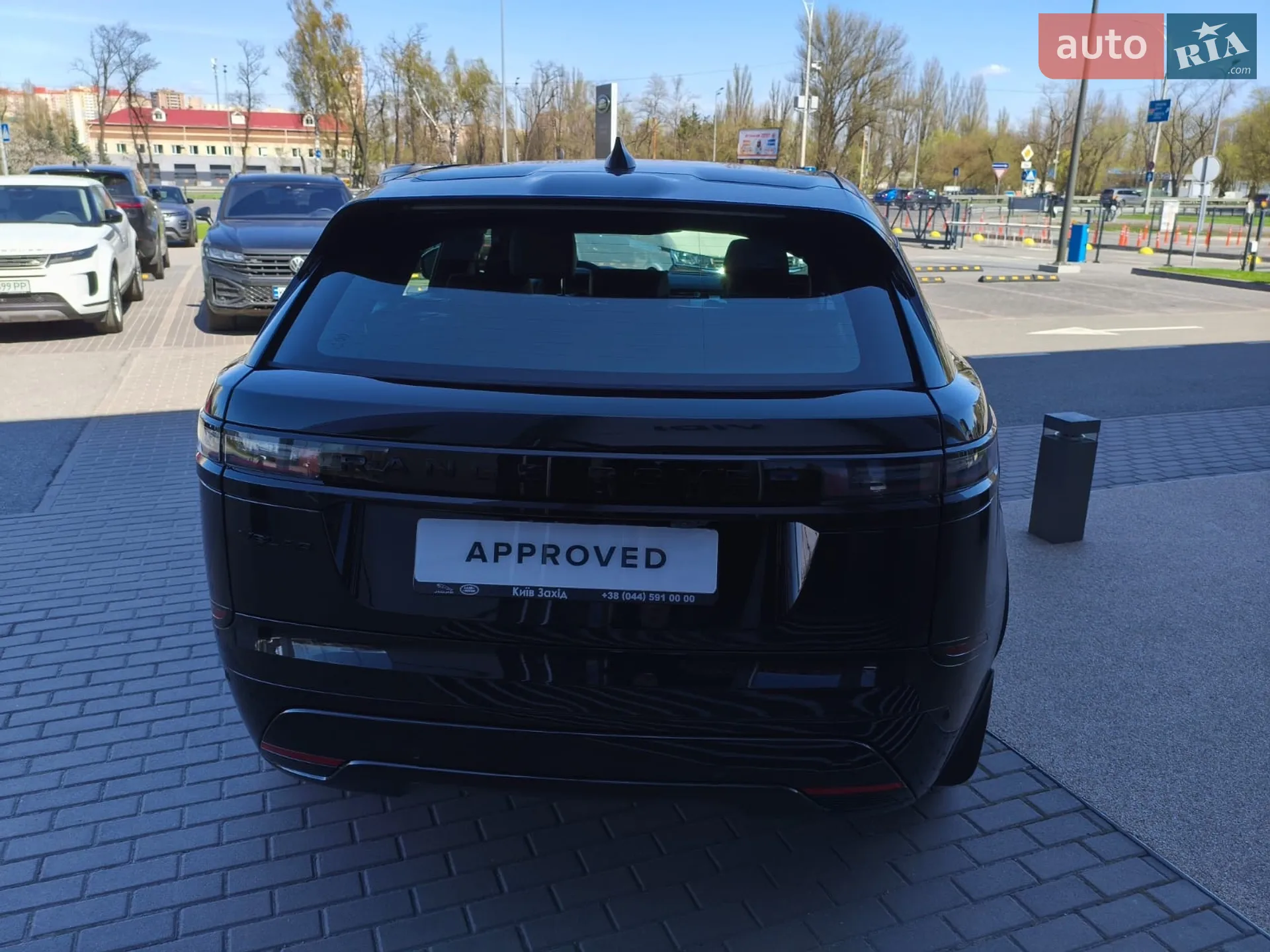 2026 Land Rover Range Rover Velar - мініатюра 4
