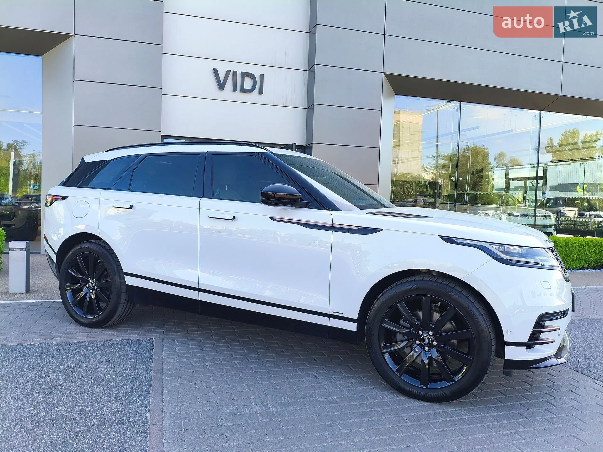2021 Land Rover Range Rover Velar - фото 1