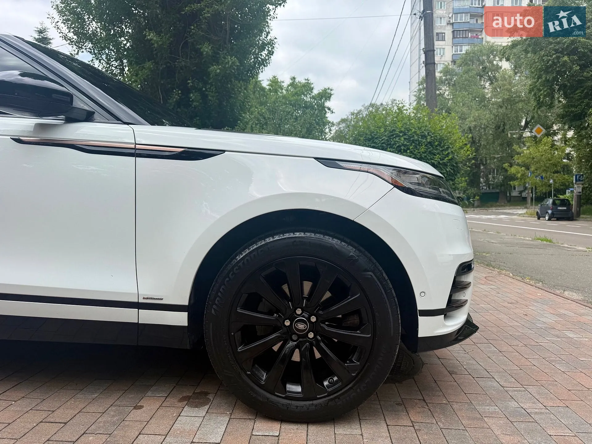 2017 Land Rover Range Rover Velar - мініатюра 27