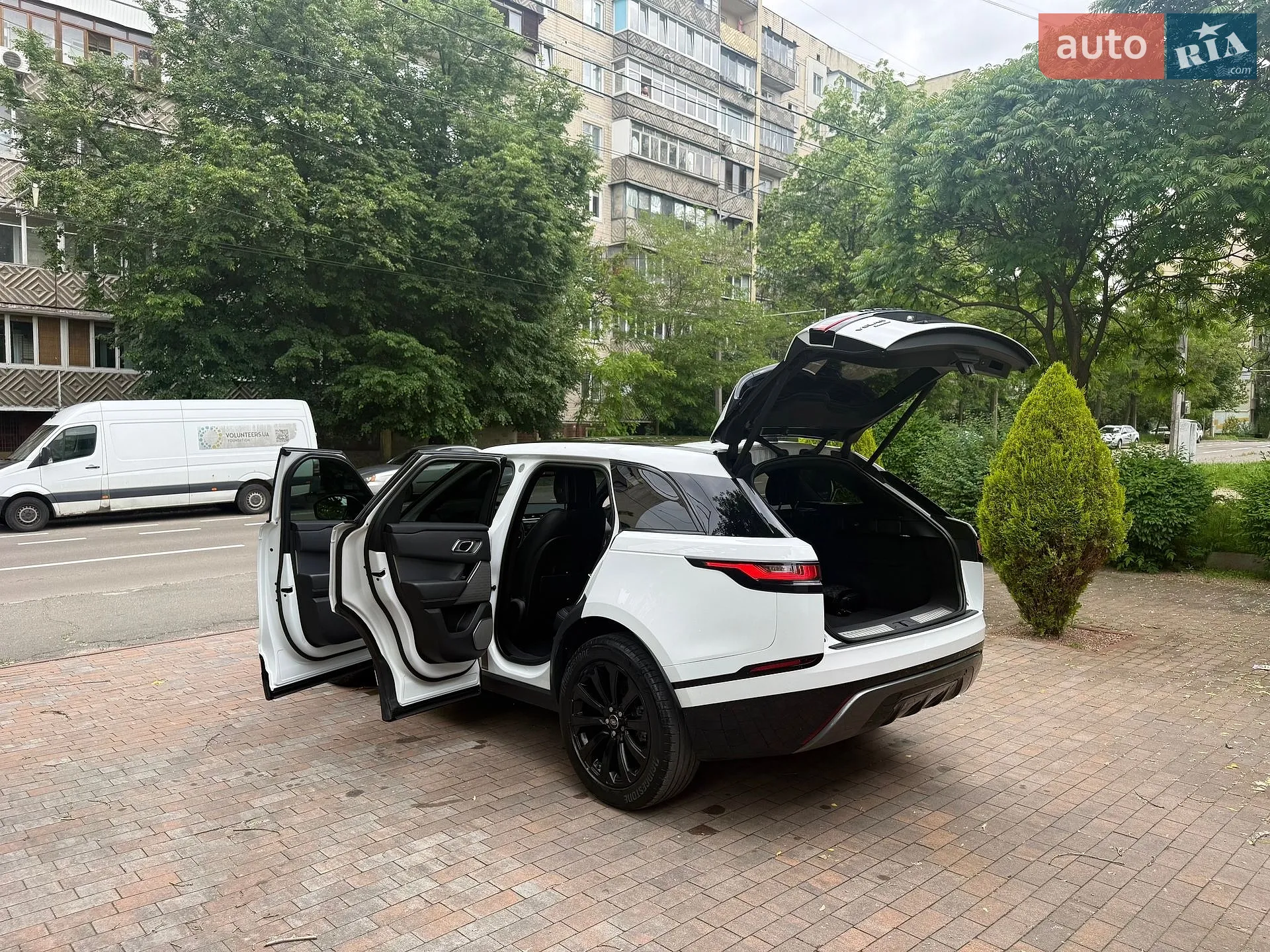 2017 Land Rover Range Rover Velar - мініатюра 34