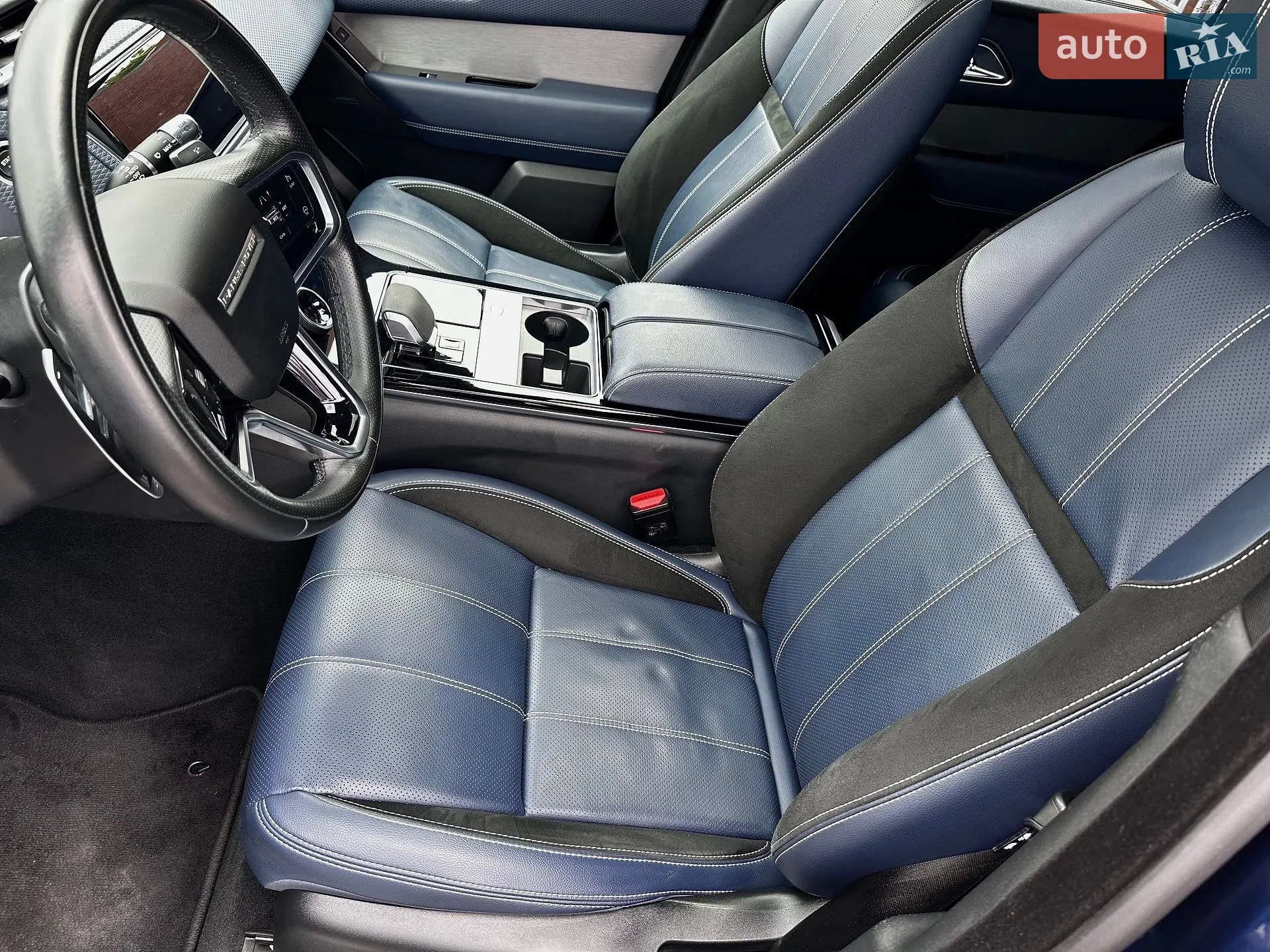 2021 Land Rover Range Rover Velar - мініатюра 14