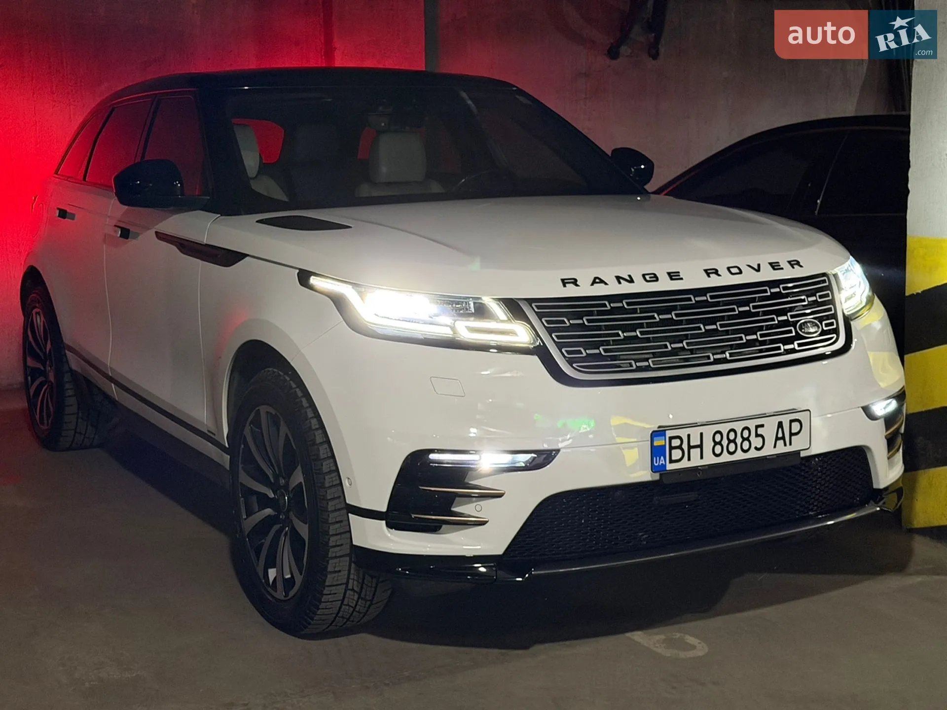 2018 Land Rover Range Rover Velar - мініатюра 14