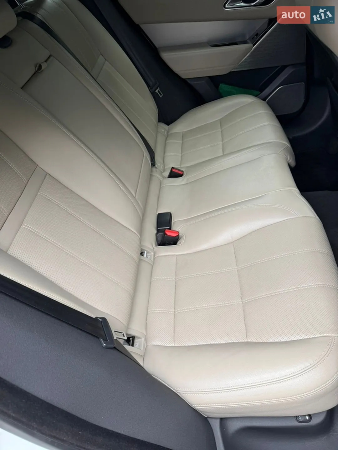 2018 Land Rover Range Rover Velar - мініатюра 21
