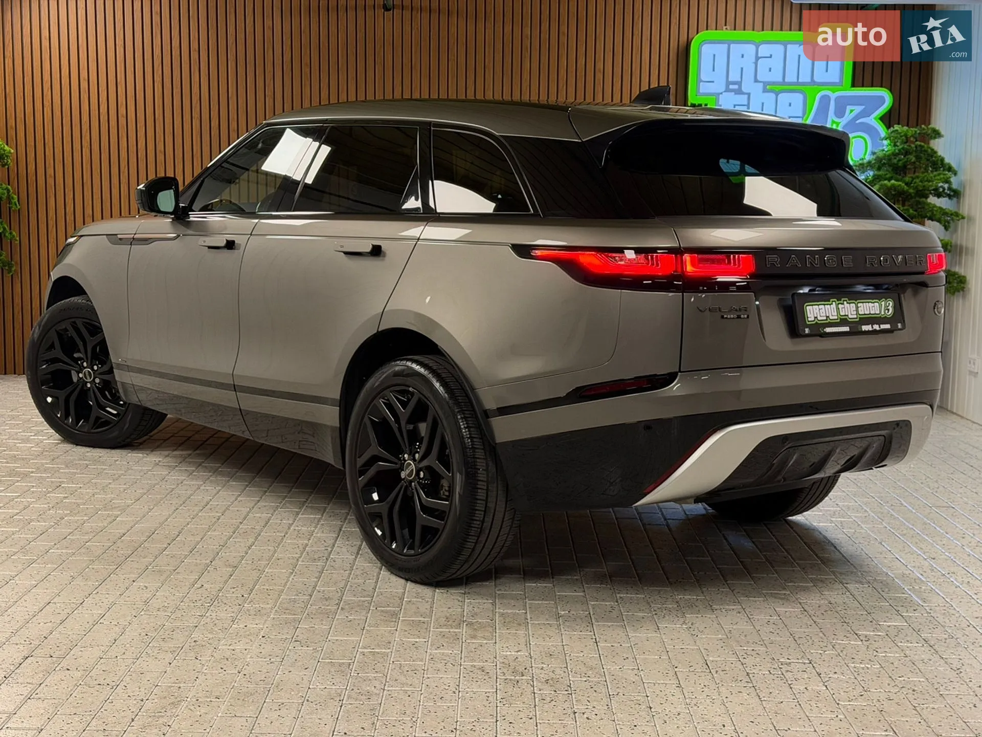2018 Land Rover Range Rover Velar - мініатюра 53