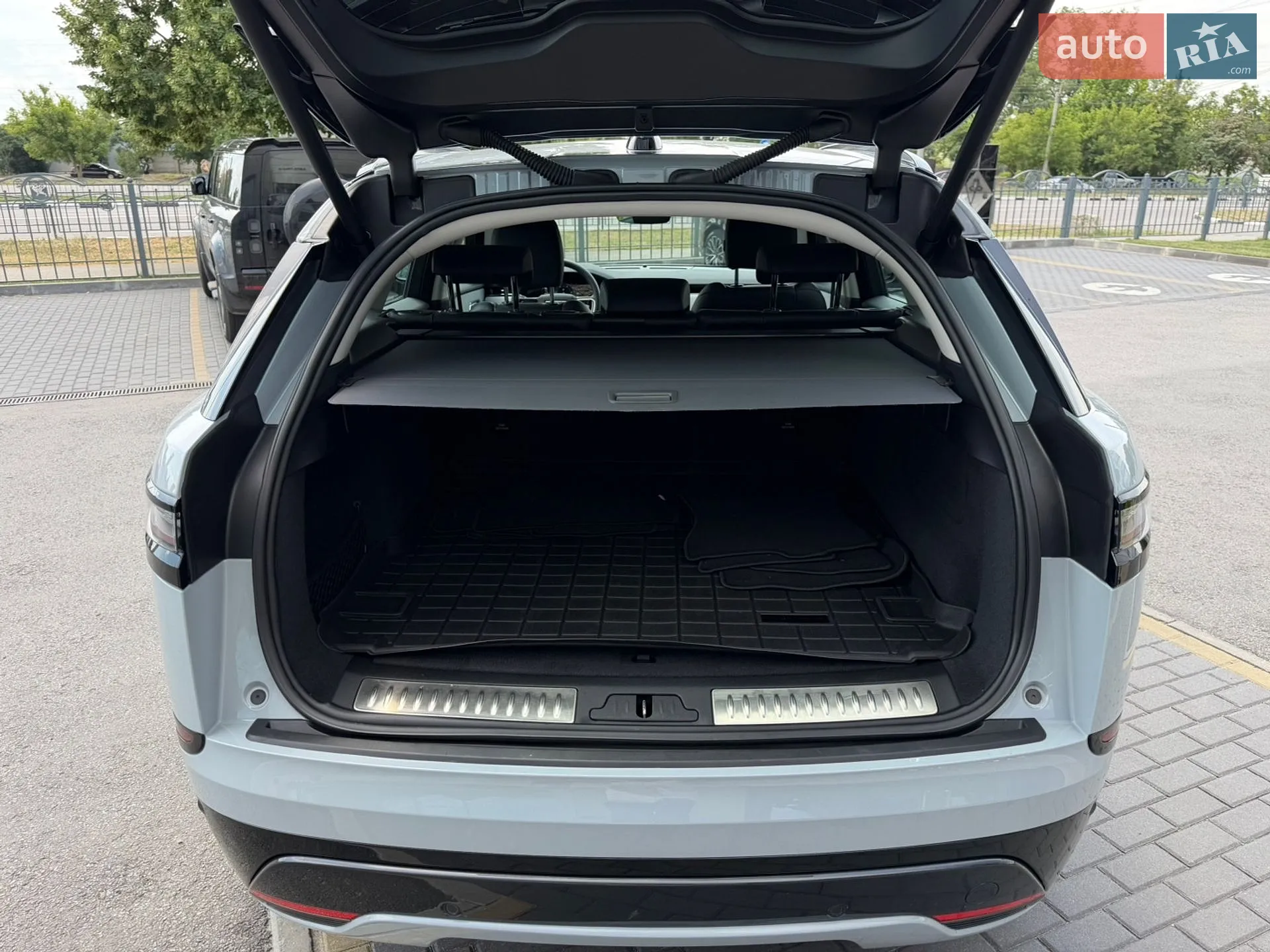 2024 Land Rover Range Rover Velar - мініатюра 28