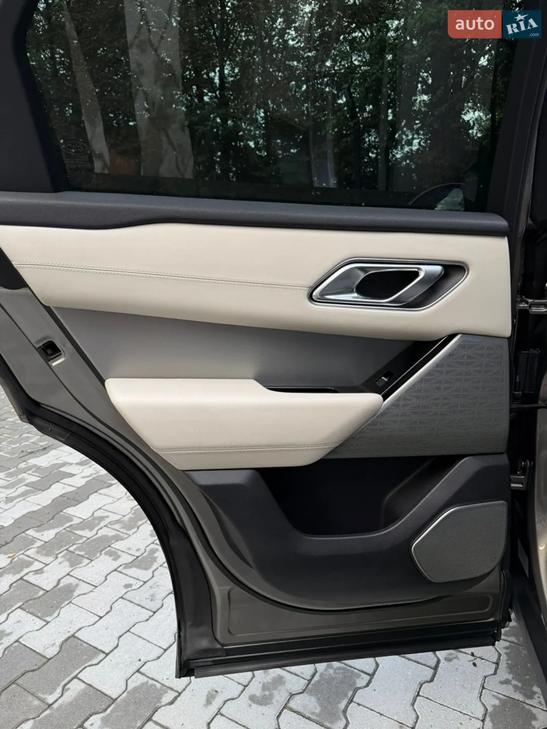 2017 Land Rover Range Rover Velar - мініатюра 35