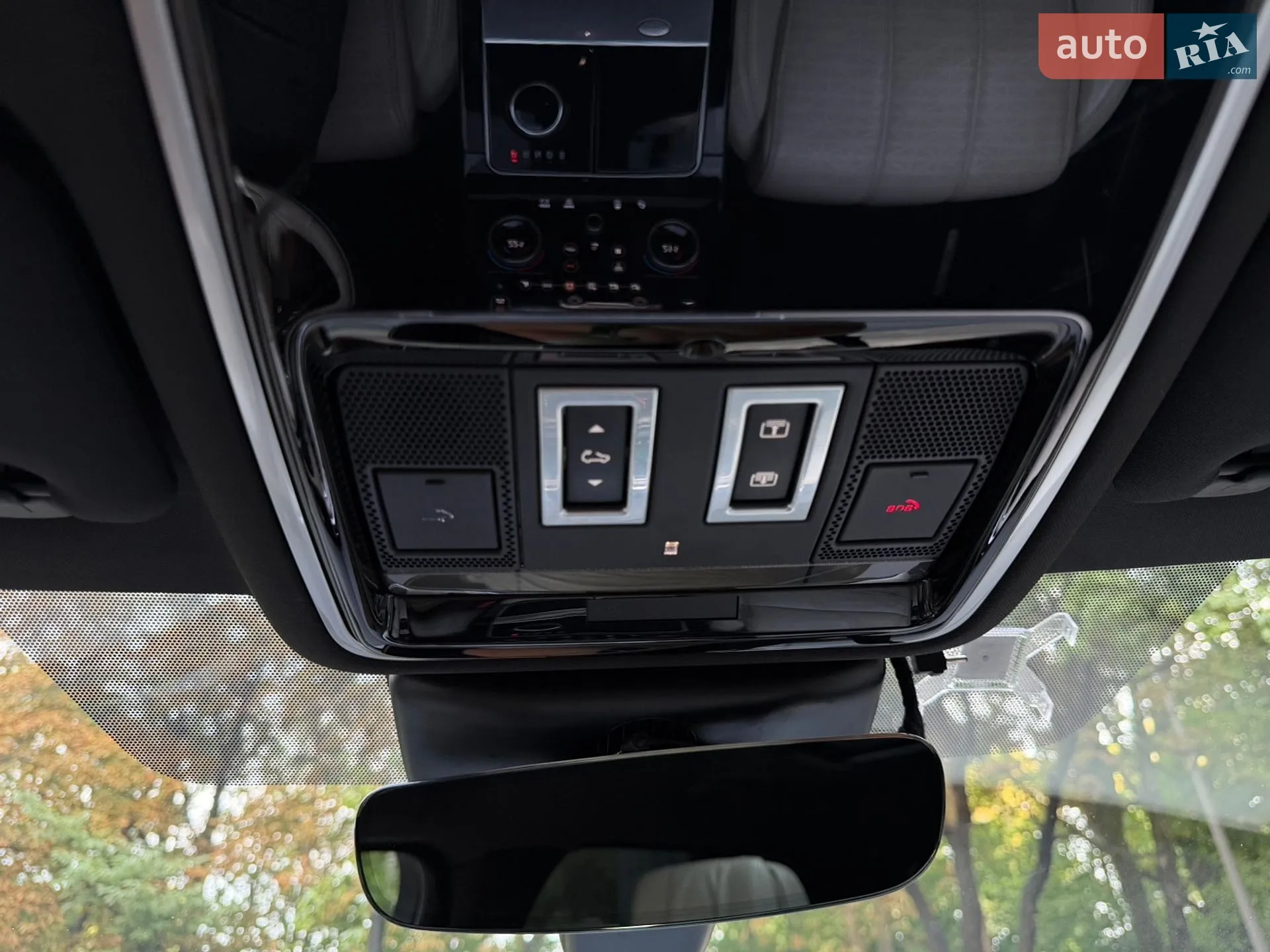 2017 Land Rover Range Rover Velar - мініатюра 61