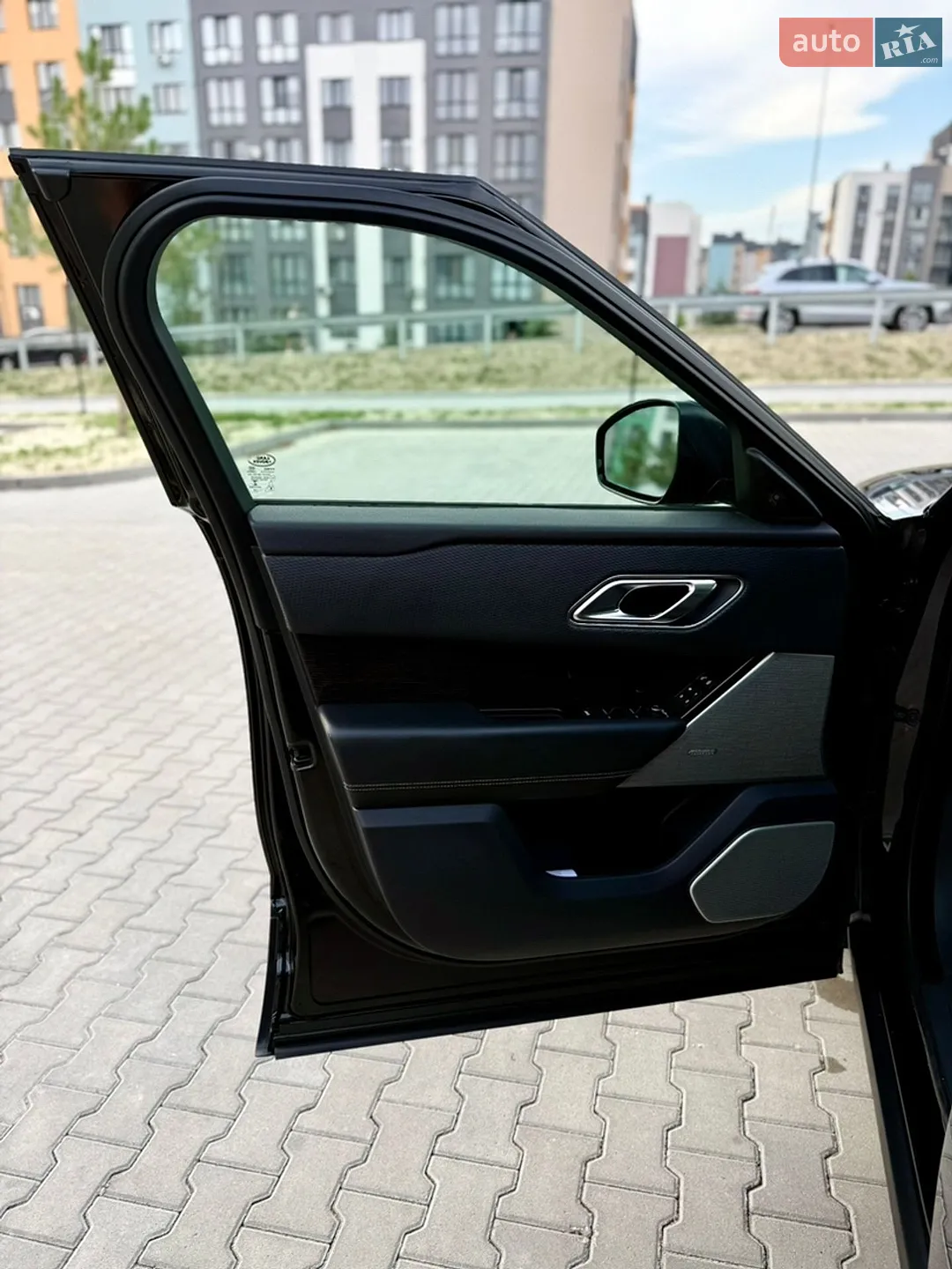 2019 Land Rover Range Rover Velar - мініатюра 24
