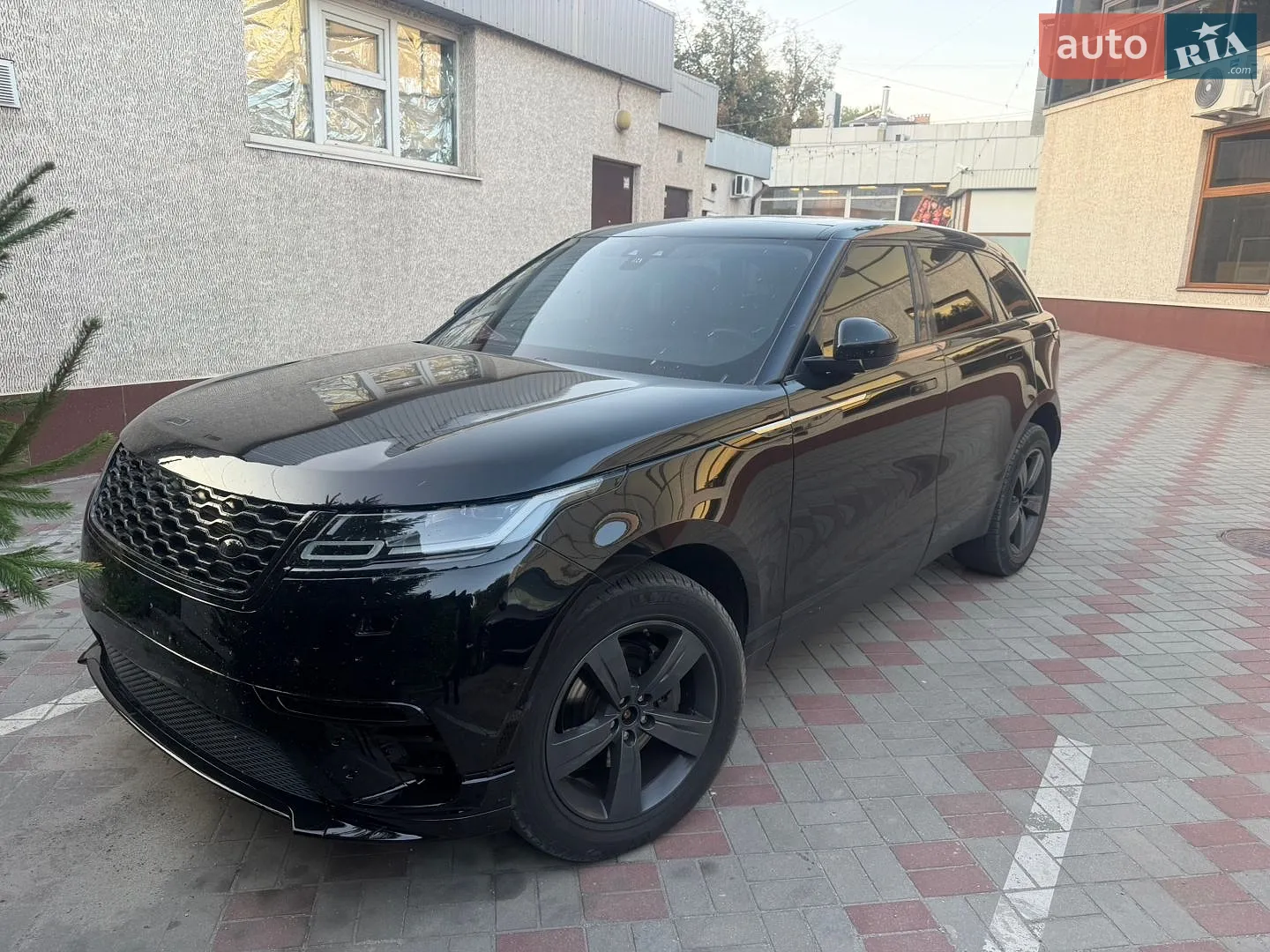 2018 Land Rover Range Rover Velar - мініатюра 4