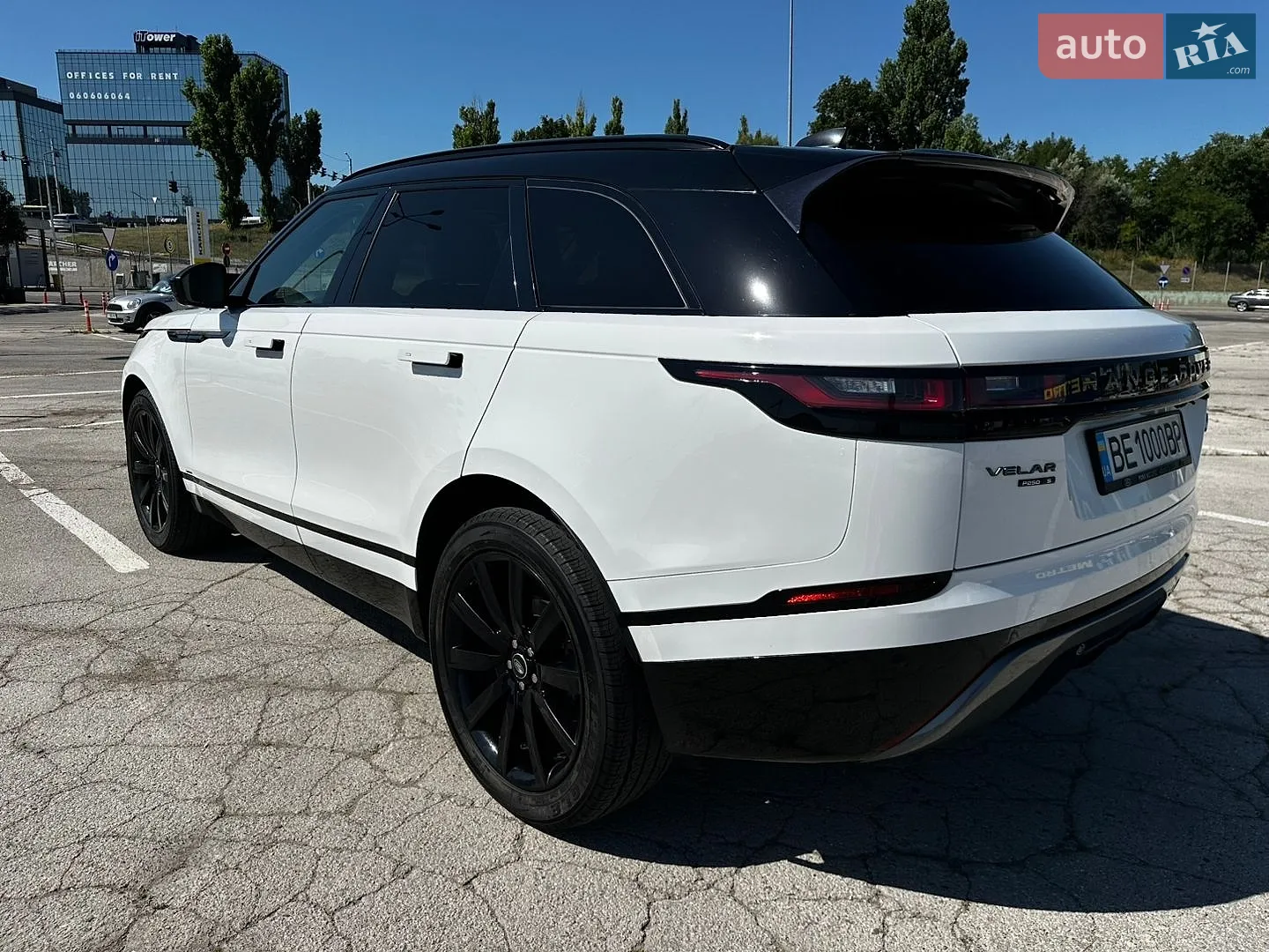 2019 Land Rover Range Rover Velar - мініатюра 2