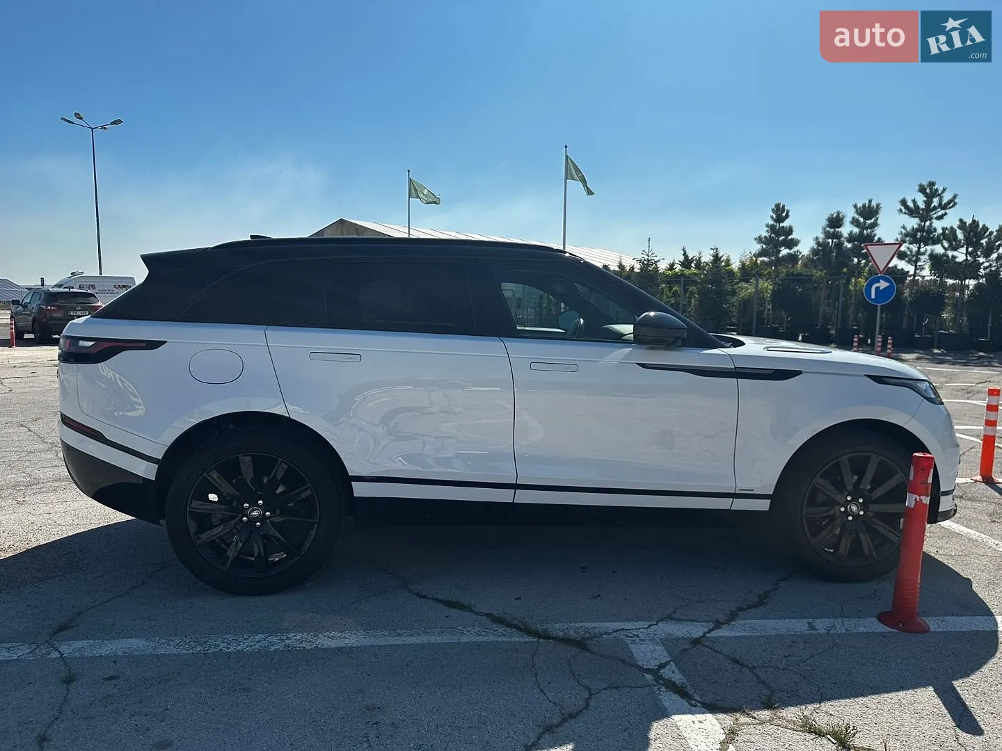 2019 Land Rover Range Rover Velar - мініатюра 44