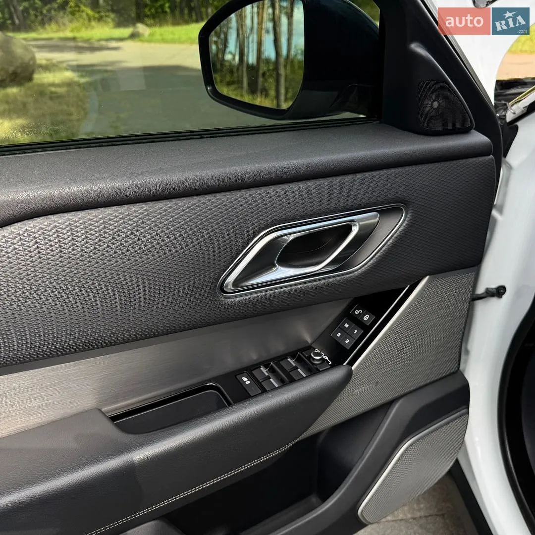 2018 Land Rover Range Rover Velar - мініатюра 15