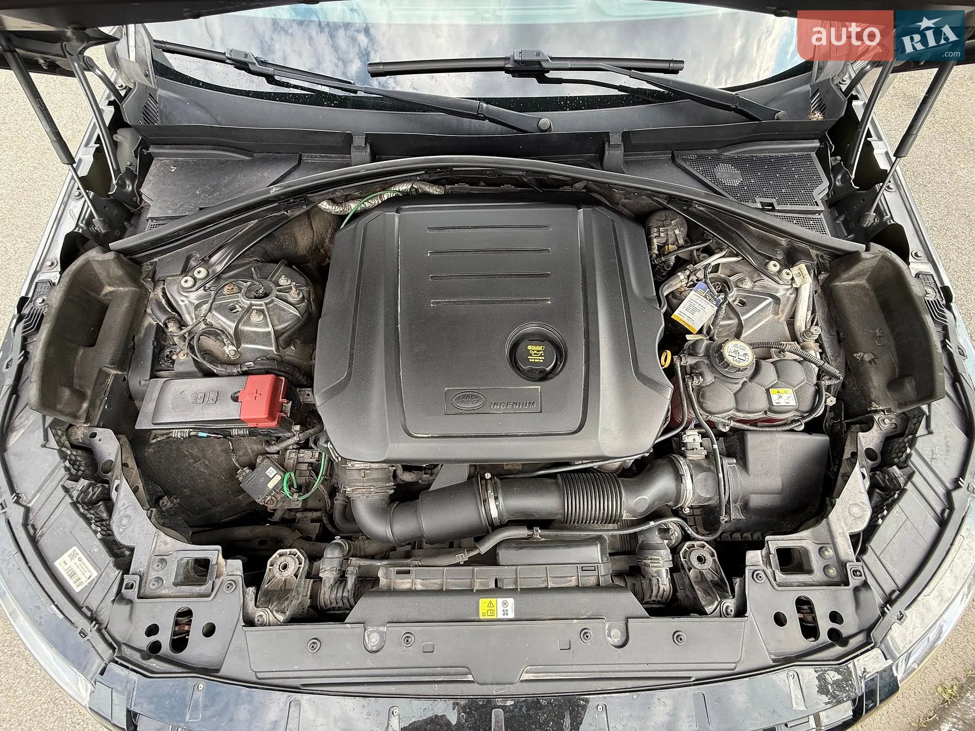 2019 Land Rover Range Rover Velar - мініатюра 32