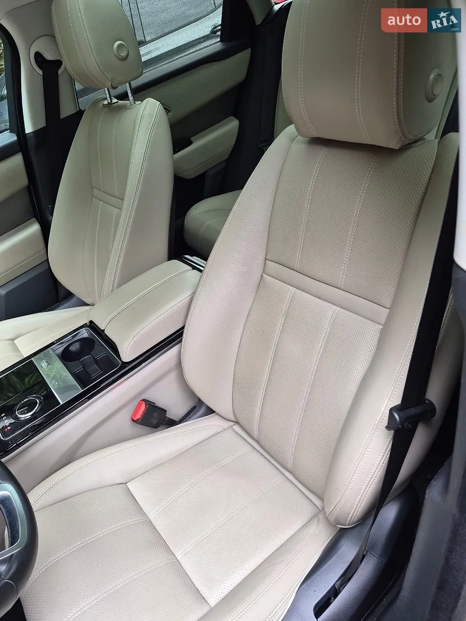 2019 Land Rover Range Rover Velar - мініатюра 23